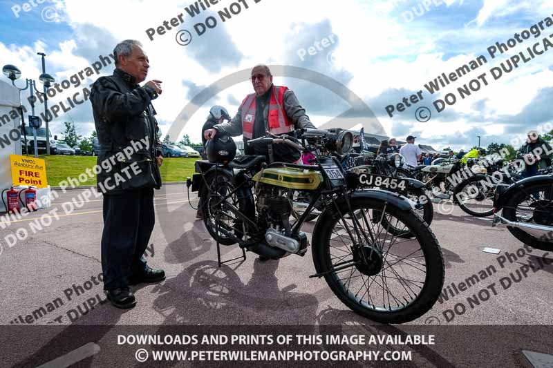 Vintage motorcycle club;eventdigitalimages;no limits trackdays;peter wileman photography;vintage motocycles;vmcc banbury run photographs